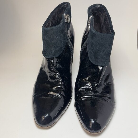 Donald J Pliner Womens 10 Collar Rula Black Patent Suede Leather Heel Boot - Picture 2 of 13